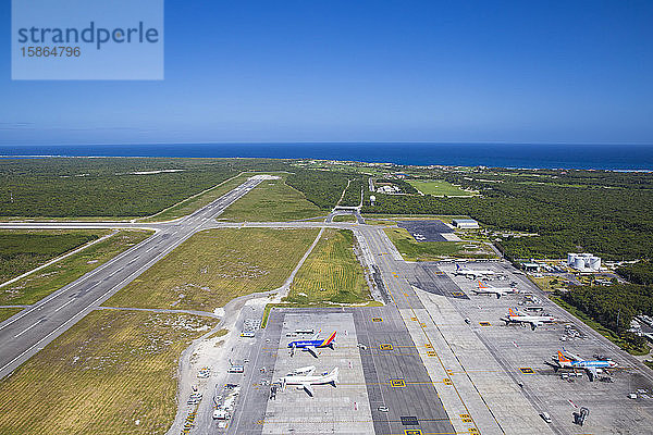 Internationaler Flughafen  Punta Cana  Dominikanische Republik  Westindische Inseln  Karibik  Mittelamerika