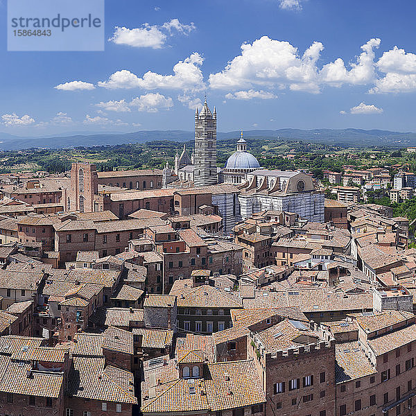 Altstadt mit Kathedrale Santa Maria Assunta  Siena  UNESCO-Weltkulturerbe  Provinz Siena  Toskana  Italien  Europa
