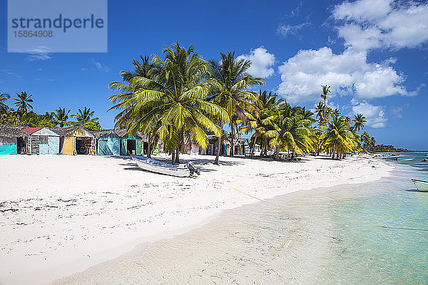 Mano Juan  ein malerisches Fischerdorf  Insel Saona  Parque Nacional del Este  Punta Cana  Dominikanische Republik  Westindien  Karibik  Mittelamerika