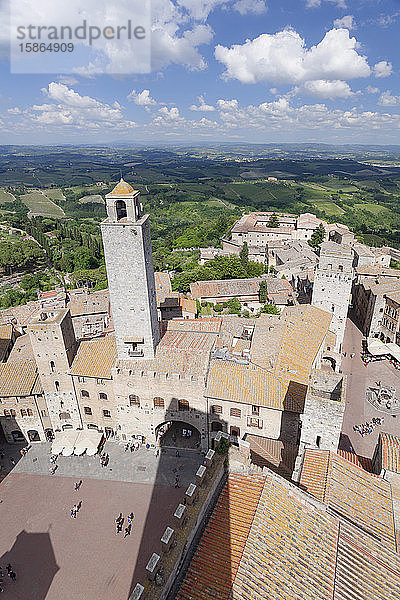 Piazza delle Erbe  San Gimignano  UNESCO-Weltkulturerbe  Provinz Siena  Toskana  Italien  Europa