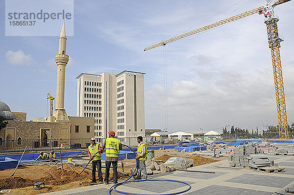 Wiederaufbau der Innenstadt von Beirut durch das vom verstorbenen Rafik Hariri gegründete Solidere-Konsortium  Beirut  Libanon  Naher Osten