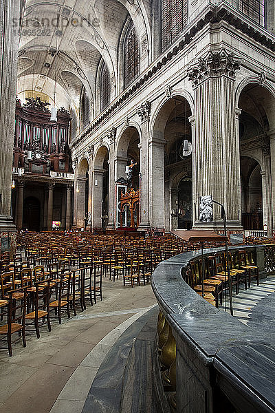 Die Kirche von Saint Sulpice in Paris  Frankreich  Europa