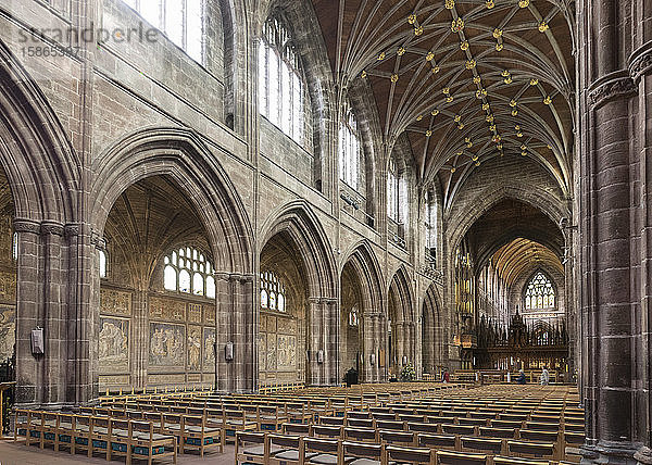 Kathedrale von Chester  Innenansicht nach Nordosten  Cheshire  England  Vereinigtes Königreich  Europa