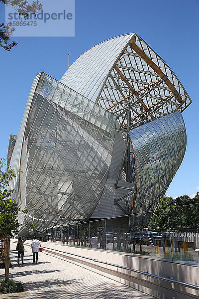 Stiftung Louis Vuitton (Fondation Louis-Vuitton)  Kunstmuseum  Architekt Frank Gehry  Paris  Frankreich  Europa