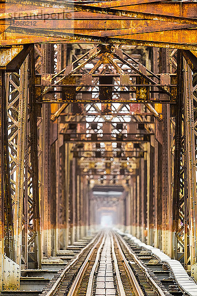 Long-Bien-Brücke; Hanoi  Vietnam