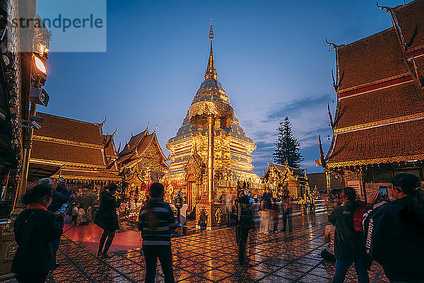 Sonnenaufgang am Wat Phra That Doi Suthep Tempel  Chiang Mai  Thailand  Südostasien  Asien