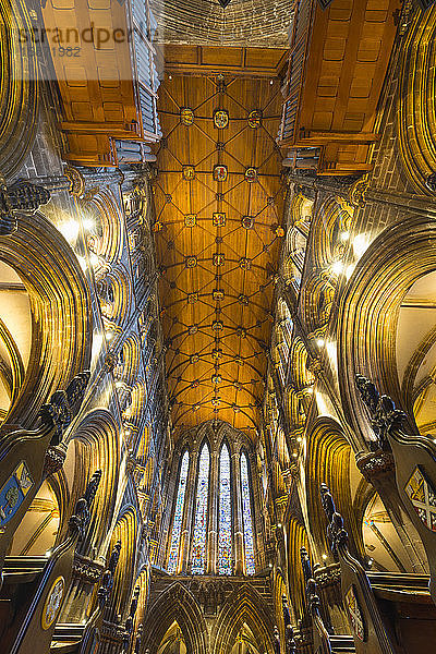 Innenansicht der Kathedrale von Glasgow  Glasgow  Schottland  Vereinigtes Königreich  Europa