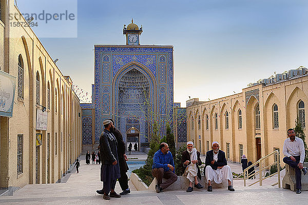 Mozaffari Jame Moschee (Freitagsmoschee)  mit Blumenmustern verzierte Fassade  Kerman  Provinz Kerman  Iran  Naher Osten