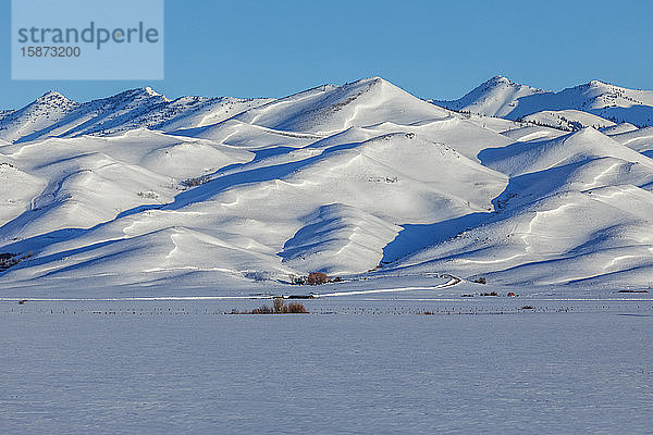 Verschneite Berge