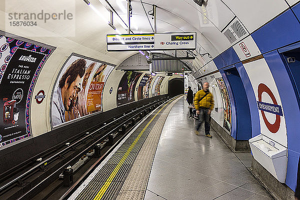UK  England  London  die U-Bahn-Station  Embankment