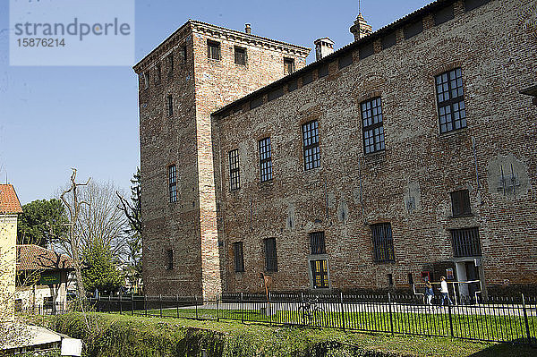 Italien  Lombardei  Melegnano - Mittelalterliches Schloss der Medici  außen