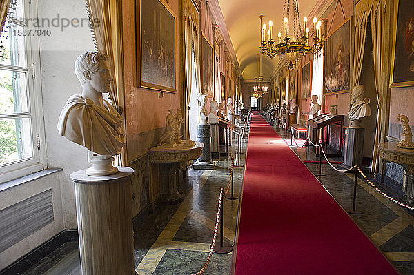 Italien  Piemont  Turin  Herzogliches Schloss von AgliÃ¨. Es ist Teil der Savoyer Residenzen  die zum UNESCO-Weltkulturerbe gehören. Kunstgalerie