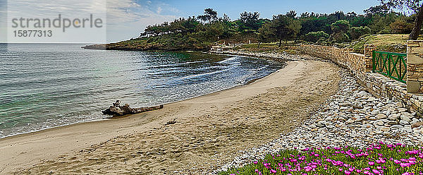 Insel Thassos    Griechenland  Europa  Alykes Halbinsel der Strand von Aliki auf der Insel Thassos