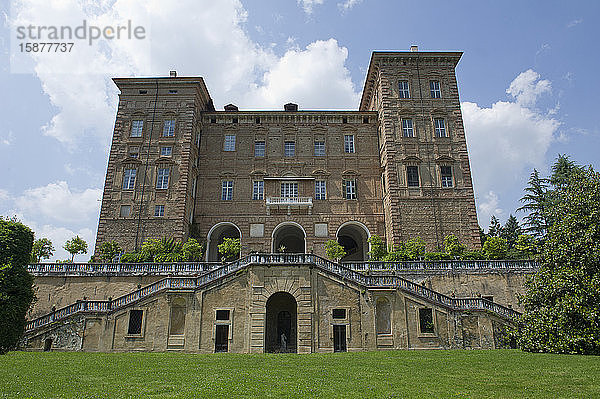 Italien  Piemont  Turin  Herzogliches Schloss von AgliÃ¨. Es gehÃ¶rt zu den Savoyer Residenzen  die zum UNESCO-Weltkulturerbe gehÃ¶ren.