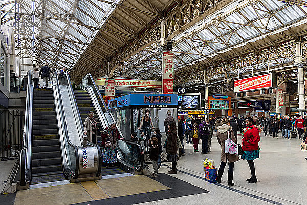 Vereinigtes Königreich  England  London  Victoria Station