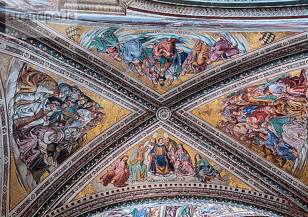 Italien  Umbrien  Orvieto  Dom  Duomo Santa Maria Assunta