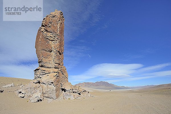 Felsnadel Monjes de la Pacana  Altiplano  Paso de Jama  Region Antofagasta  Chile  Südamerika