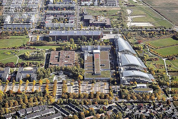 Verwaltungsgebäude der Datenverarbeitungsgesellschaft mbH  DVG  Kronsberg  EXPO-Stadtteil  Hannover  Niedersachsen  Deutschland  Europa
