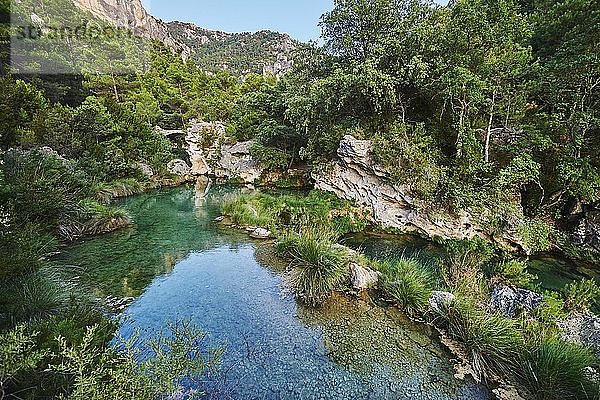 Fluss Matarranya bei El Parrizal  Beceite  Katalonien  Spanien  Europa