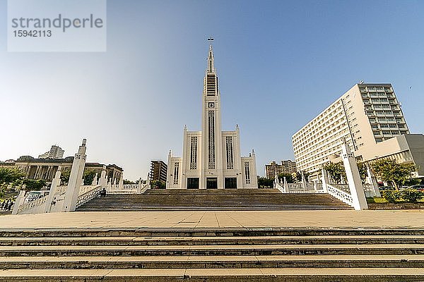 Maputo-Kathedrale auf dem Unabhängigkeitsplatz in Maputo  Mosambik  Afrika