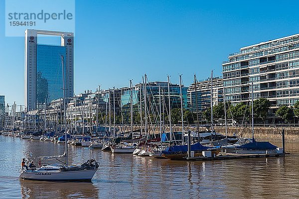 Puerto Madero  neue Hafen-City mit internationaler Architektur  Buenos Aires  Argentinien  Südamerika