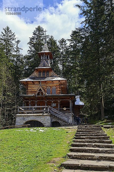 Jaszczurowka Kapelle im Zakopane-Stil  Witkiewicz-Stil  Zakopane  Region Podhale  Tatra  Kleinpolen  Polen  Europa