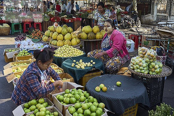 Marktstand  Mandalay  Myanmar  Asien