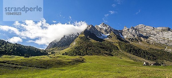 Massif von Aravis  Département Haute-Savoie  Auvergne-Rhone-Alpes  Frankreich  Europa