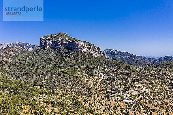 Luftaufnahme  Puig d'Alaro  bei Alaro  Serra de Tramuntana  Mallorca  Balearen  Spanien  Europa