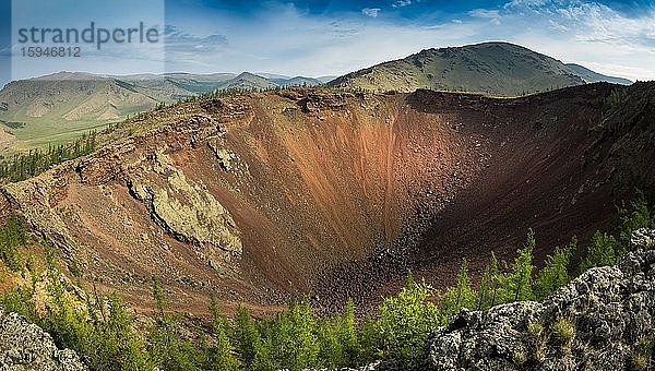 Krater  erloschener Vulkan Khorgo  Provinz Arkhangai  Mongolei  Asien