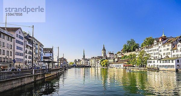 Blick auf das Quartier Lindenhof mit Schipfe und Fluss Limmat  Züricher Altstadt  Zürich  Kanton Zürich  Schweiz  Europa