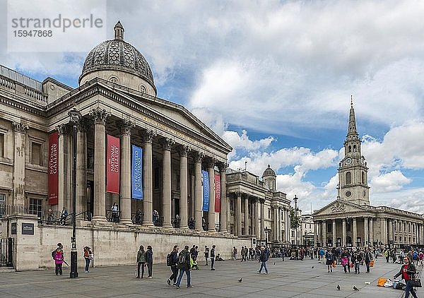 Trafalgar Square  National Gallery  Kirche St. Martin-in-the-Fields  London  England  Großbritannien  Europa