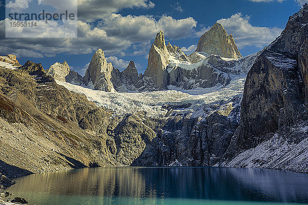 Mount Fitz Roy und Laguna Sucia  El Chalten  Patagonien  Argentinien