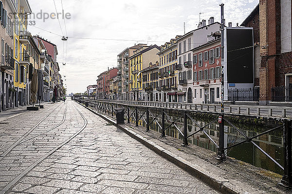 Italien  Mailand  Kanal Naviglio Grande während des Ausbruchs von COVID-19