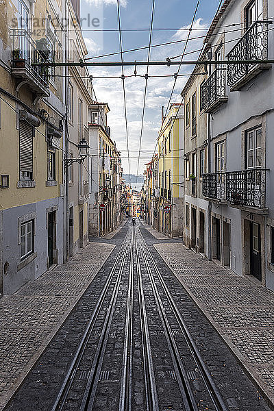 Portugal  Lissabon  Eisenbahnlinie Ascensor da Bica