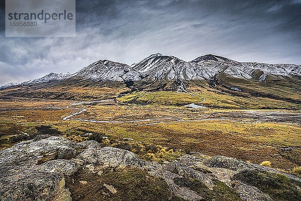 Herbststimmung im Rangitata River Valley  Ashburton Lakes  Ashburton  Canterbury  Neuseeland  Ozeanien