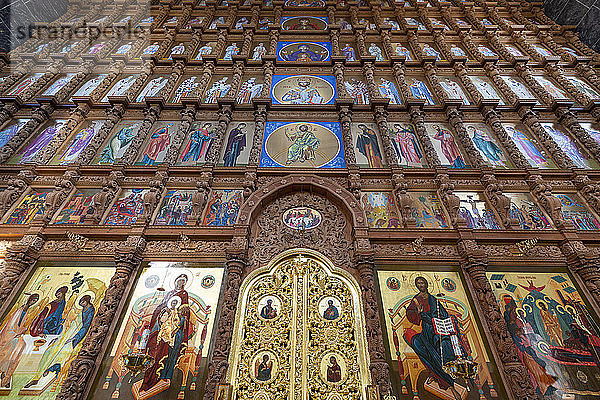 Inneres der Mariä-Entschlafens-Kathedrale  Kreml von Astrachan  Gebiet Astrachan  Russland  Eurasien