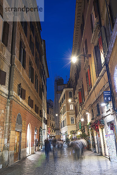 Via Del Pantheon bei Nacht  Rom  Latium  Italien  Europa