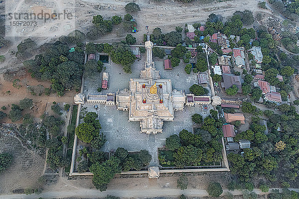 Luftaufnahme des Ananda-Tempels  Bagan (heidnisch)  Myanmar (Burma)  Asien