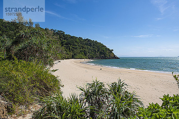 Wunderschöner Strand im Koh-Lanta-Nationalpark  Koh Lanta  Thailand  Südostasien  Asien