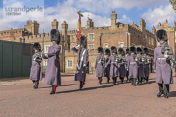 Wachablösung  St. James Palace  London  England  Vereinigtes Königreich  Europa