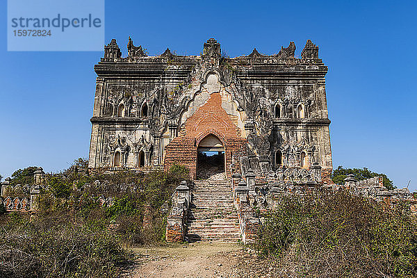 Lay Htat Gyi-Tempel  Inwa (Ava)  Mandalay  Myanmar (Burma)  Asien