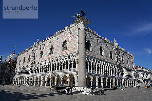 Dogenpalast während der Abriegelung des Coronavirus  Venedig  UNESCO-Weltkulturerbe  Venetien  Italien  Europa