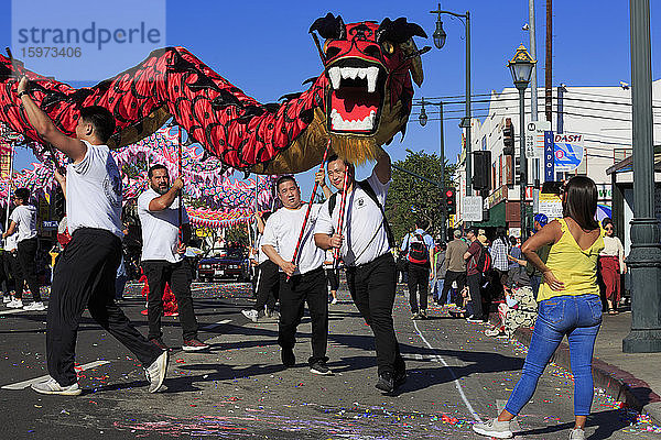 Golden Dragon Parade  Chinatown  Los Angeles  Kalifornien  Vereinigte Staaten von Amerika  Nordamerika