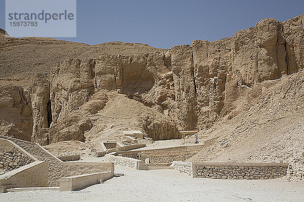 Grabeingänge  Tal der Könige  UNESCO-Weltkulturerbe  Luxor  Theben  Ägypten  Nordafrika  Afrika