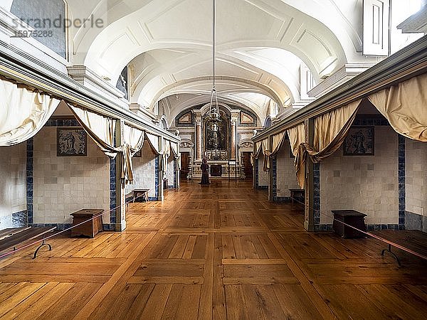 Palácio Nacional de Mafra oder Nationalpalast von Mafra  Innenansicht  Mafra  Portugal  Europa