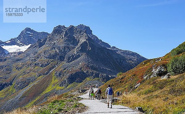 Wanderweg um den Silvretta Stausee  Silvretta Gruppe  Bielerhöhe  Vorarlberg  Österreich  Europa