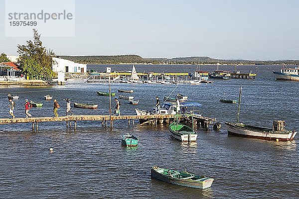 Der Fischereihafen von Gibara  Kuba  Mittelamerika