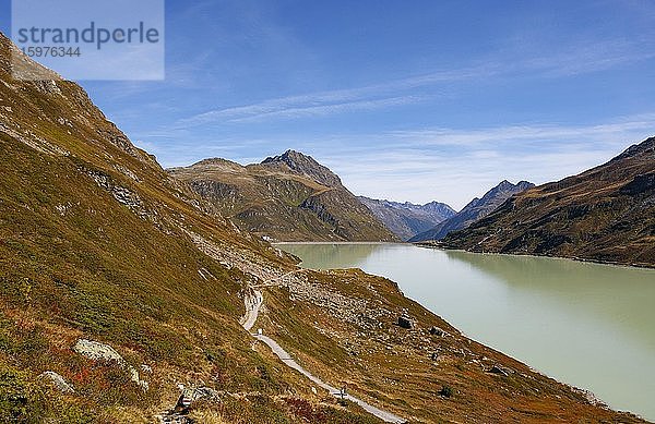 Wanderweg ins Klostertal  Bielerhöhe  Silvrettasee  Silvretta Stausee  Silvretta Gruppe  Vorarlberg  Österreich  Europa