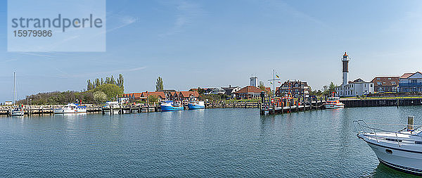 Deutschland  Mecklenburg-Vorpommern  Insel Poel  Timmendorf  Hafen  Panorama